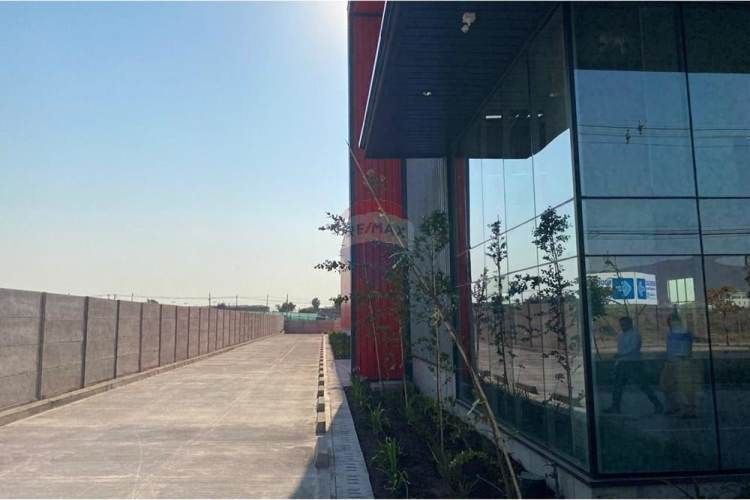 Bodega con altillo, pudahuel