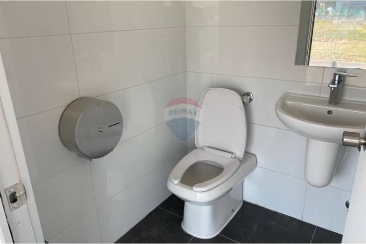 Bodega con altillo, pudahuel