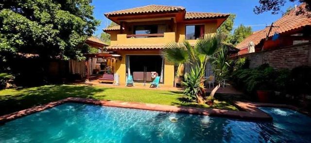 Casa PEDRO FONTOVA CON SANTA INES