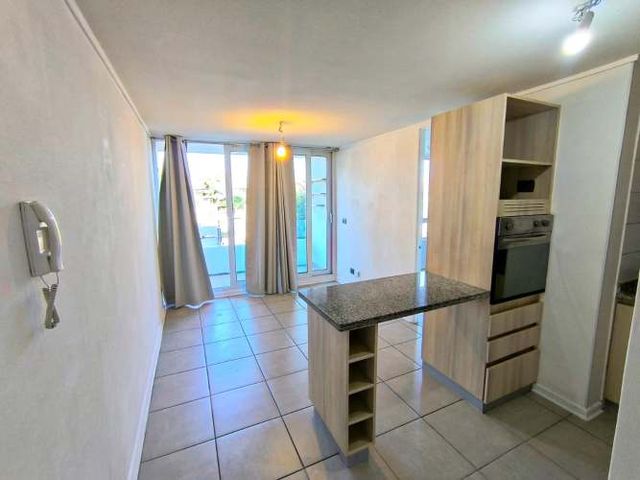 Se arrienda departamento de 1H1B en barrio tranquilo