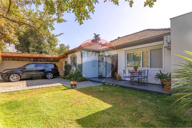 "tu hogar en las condes: espacio y tranquilidad"