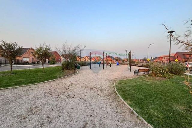 Linda casa en micro barrio, parque brisas norte