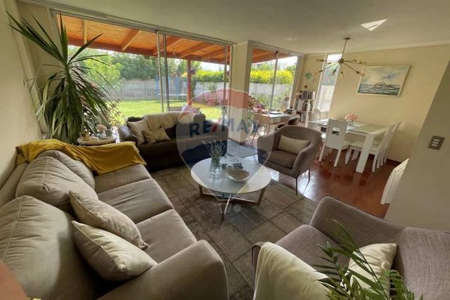 Excelente oportunidad!! casa, sta. elena, chicureo