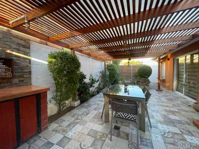 SE VENDE CASA SERENA ORIENTE LA SERENA