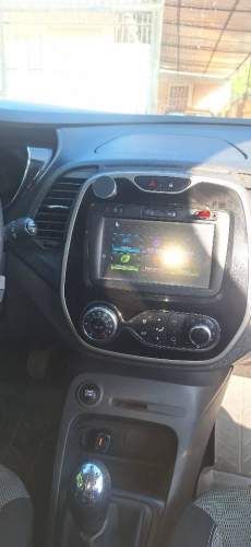 RENAULT CAPTUR 2017