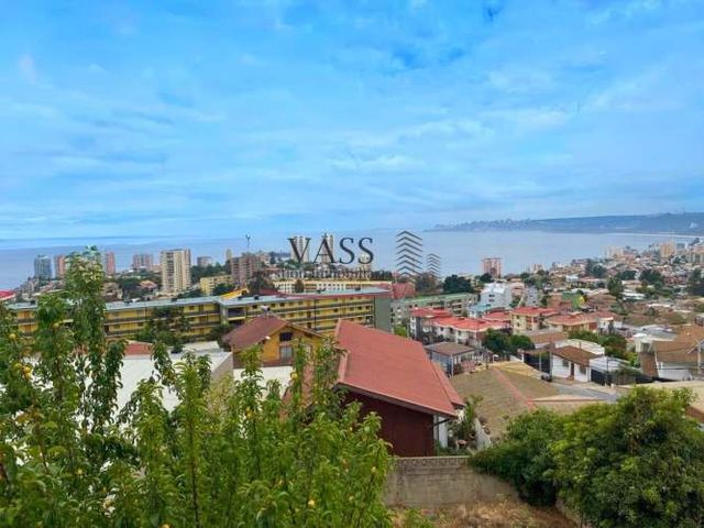 VASS vende casa 4D 2B con vista al mar en Recreo, Viña del Mar