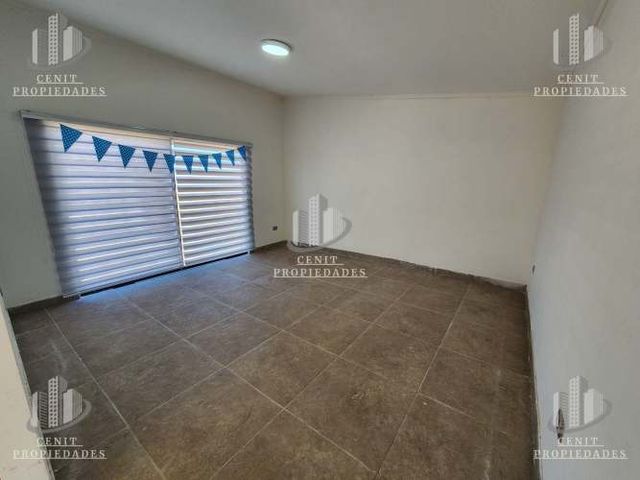 ARRIENDO CASA EN PARCELA 12 MINUTOS DE TALCA