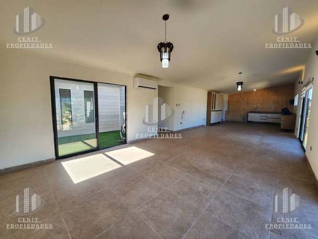 ARRIENDO CASA EN PARCELA 12 MINUTOS DE TALCA
