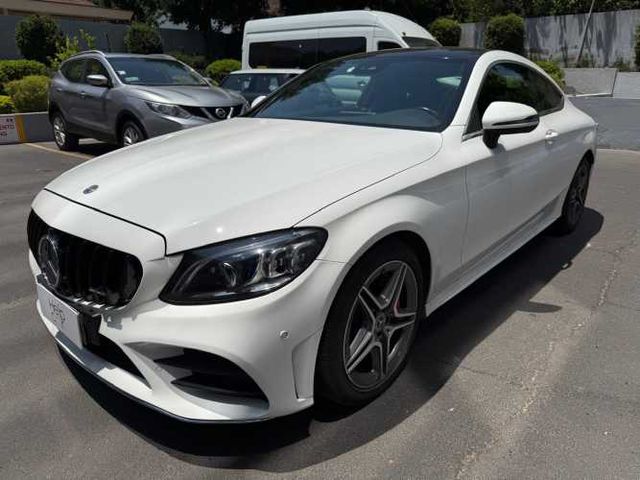 Mercedes Benz C300 COUPE (2019)