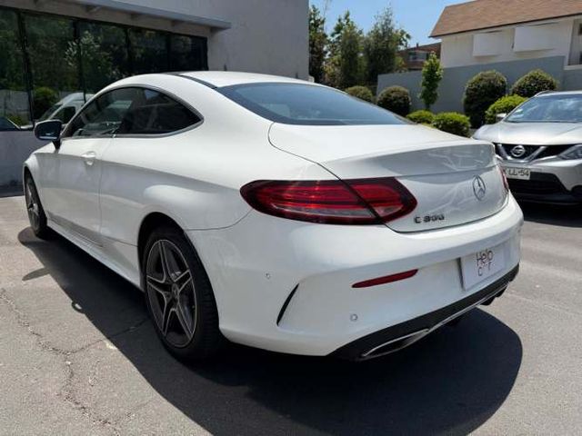 Mercedes Benz C300 COUPE (2019)