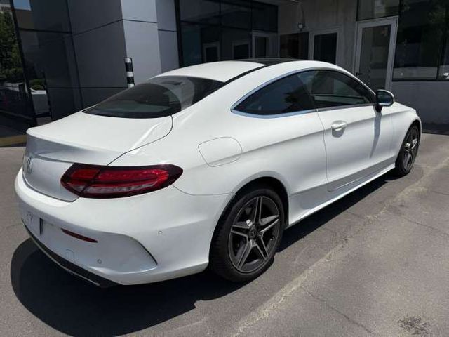 Mercedes Benz C300 COUPE (2019)