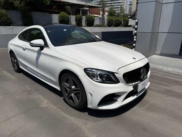 Mercedes Benz C300 COUPE (2019)