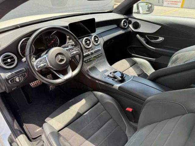 Mercedes Benz C300 COUPE (2019)