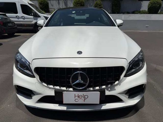 Mercedes Benz C300 COUPE (2019)