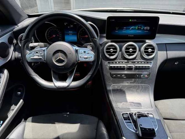 Mercedes Benz C300 COUPE (2019)