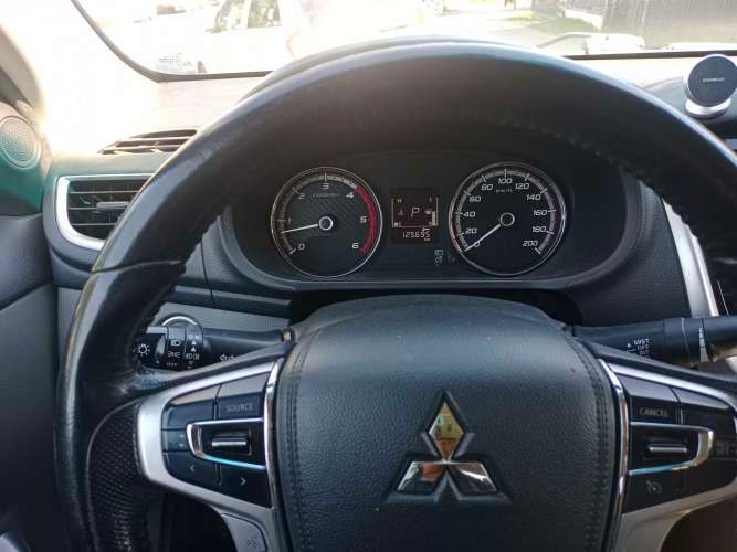 MITSUBISHI L200 DAKAR 4x4 2.4 AUTOMÁTICA –  Km