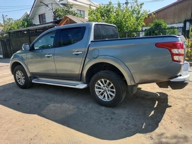 MITSUBISHI L200 DAKAR 4x4 2.4 AUTOMÁTICA –  Km