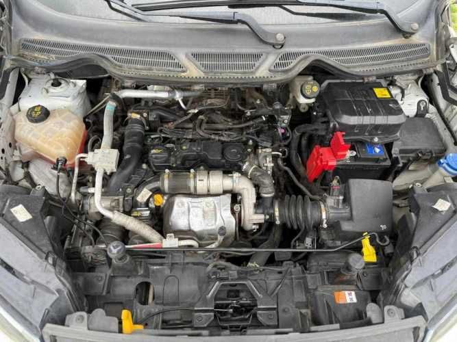 FORD ECOSPORT 2017