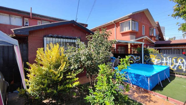 Casa 5 Dormitorios Metro Laguna Sur