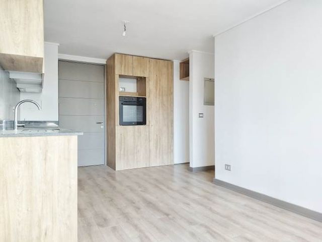 Sta. Elisa 490 (1 Est /1 Bod) [2095-4]