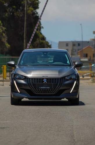 PEUGEOT 208 1.5 DIÉSEL 2021