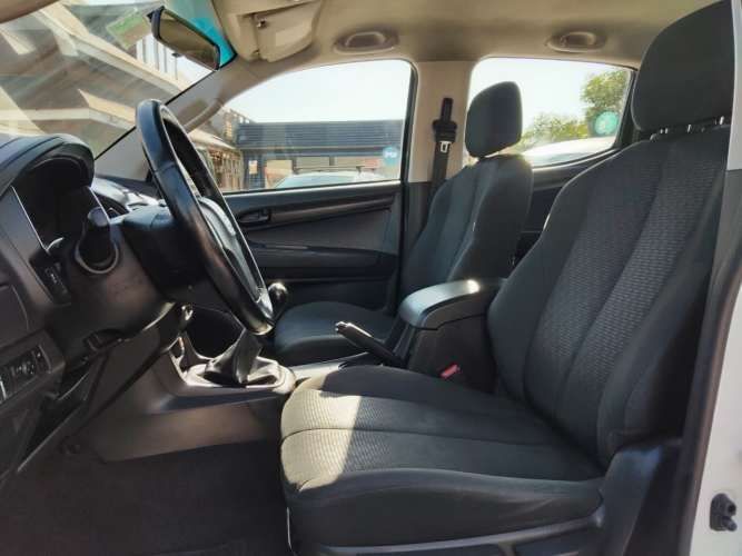 NEW D-max 2.5 Turbo Diesel año 2019