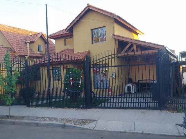 Casaa en Arriendo 4D 3B puente alto