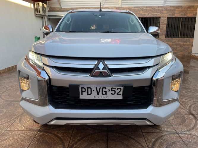 MITSUBISHI L200 DAKAR HP 4X4 LA MAS FULL AUTOMATICA
