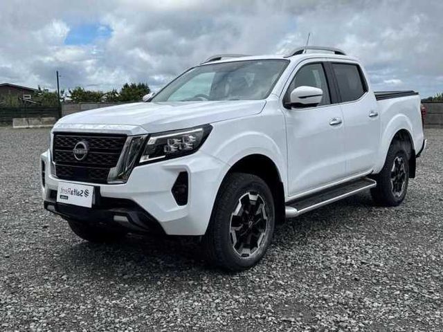 NISSAN NAVARA 2023