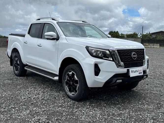 NISSAN NAVARA 2023