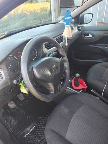 Vendo Peugeot 301