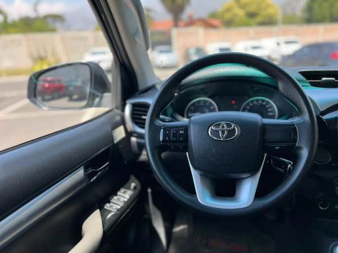2016 Toyota Hilux 2.7