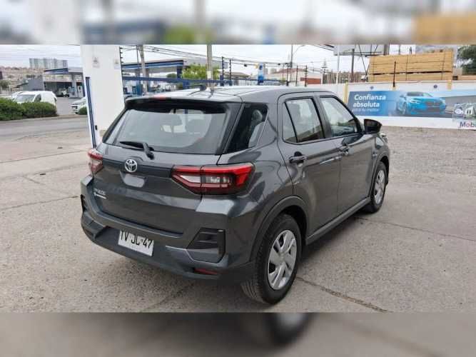 TOYOTA RAIZE 2025