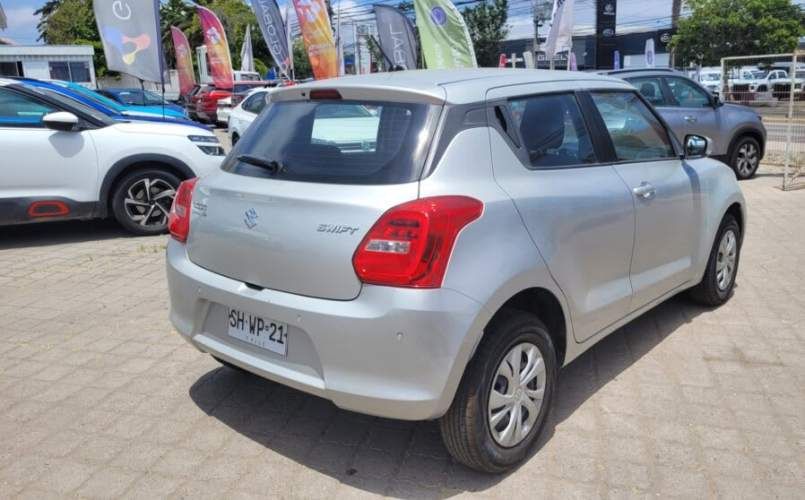 SUZUKI SWIF 1.2 FULL MEC AÑO 2023