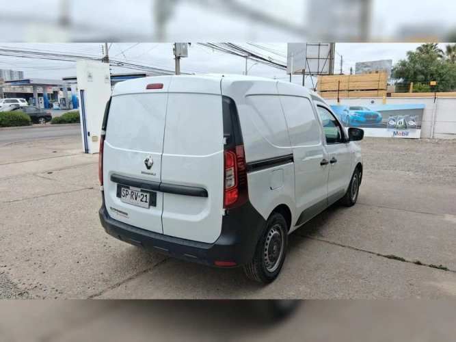 RENAULT EXPRESS 2023