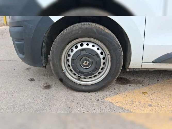 RENAULT EXPRESS 2023