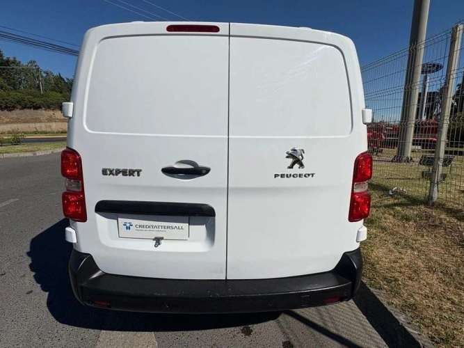PEUGEOT EXPERT 2022