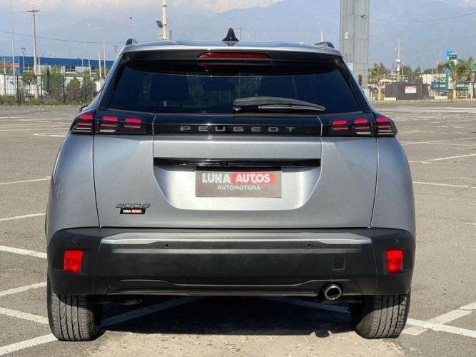 PEUGEOT 2008 2024