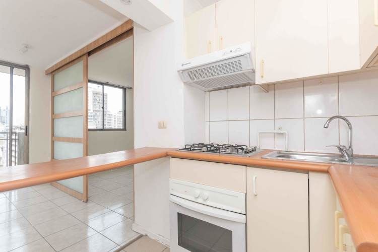 Mac Iver 524 (1 Bod) [110-1]