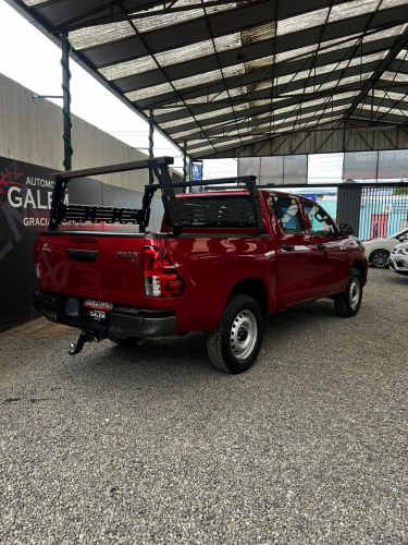TOYOTA HILUX 2021 4X2