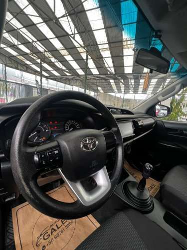 TOYOTA HILUX 2021 4X2