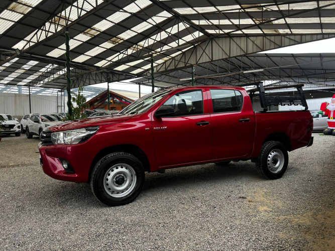TOYOTA HILUX 2021 4X2