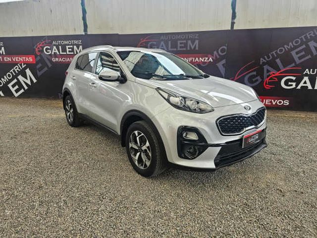 KIA SPORTAGE AT 2021