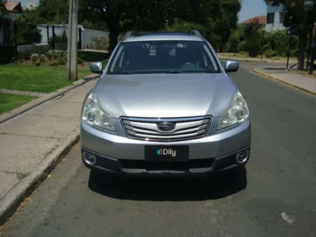 SUBARU OUTBACK AWD AÑO 2012 FULL EQUIPO