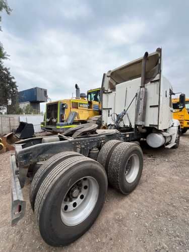 Tractocamion Freightliner CL120 - 2012
