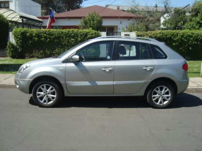 RENAULT KOLEOS 4X4 AUT AÑO 2010 FULL UNICO DUEÑO