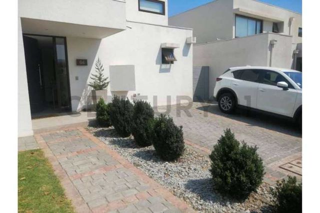 CASA EN VENTA, 5D, CHICUREO