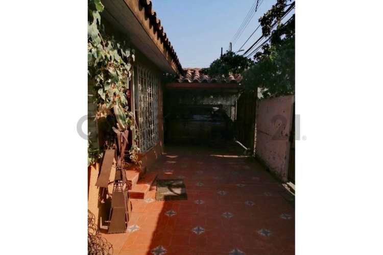 Casa en Venta, 3 Dormitorios, Macul