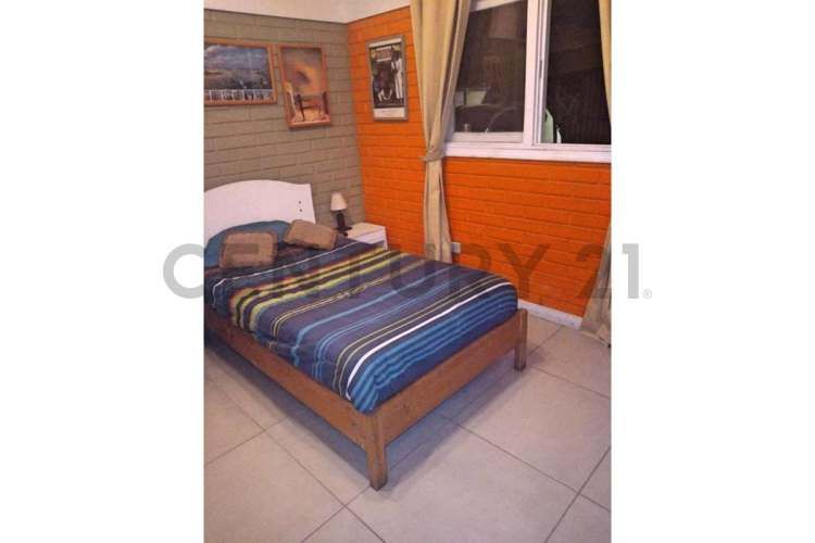 Casa  en Venta 3Dormitorios , La Reina