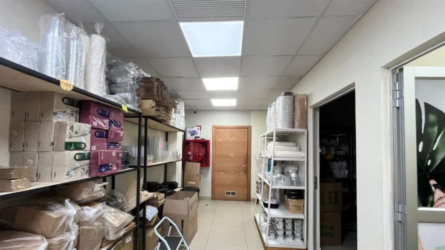 LOCAL COMERCIAL Edificio Newen